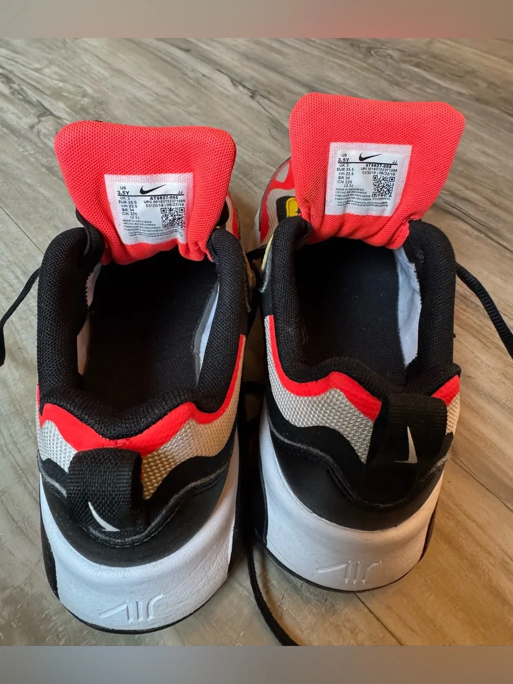 Nike Kids' Air 200 Black and Crimson Athletic Sneakers
